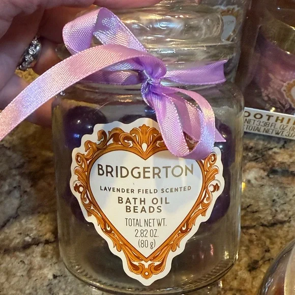 Bridgerton Queen's Edition Bath Set 3 Jars Oil Bath Beads BRAND NEW